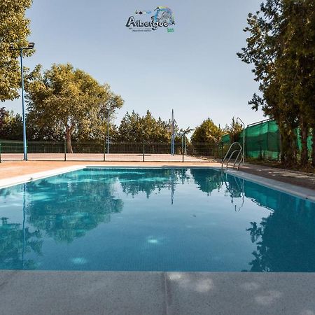 Albergue Multiaventura Active Andalucia Almodóvar del Río Buitenkant foto
