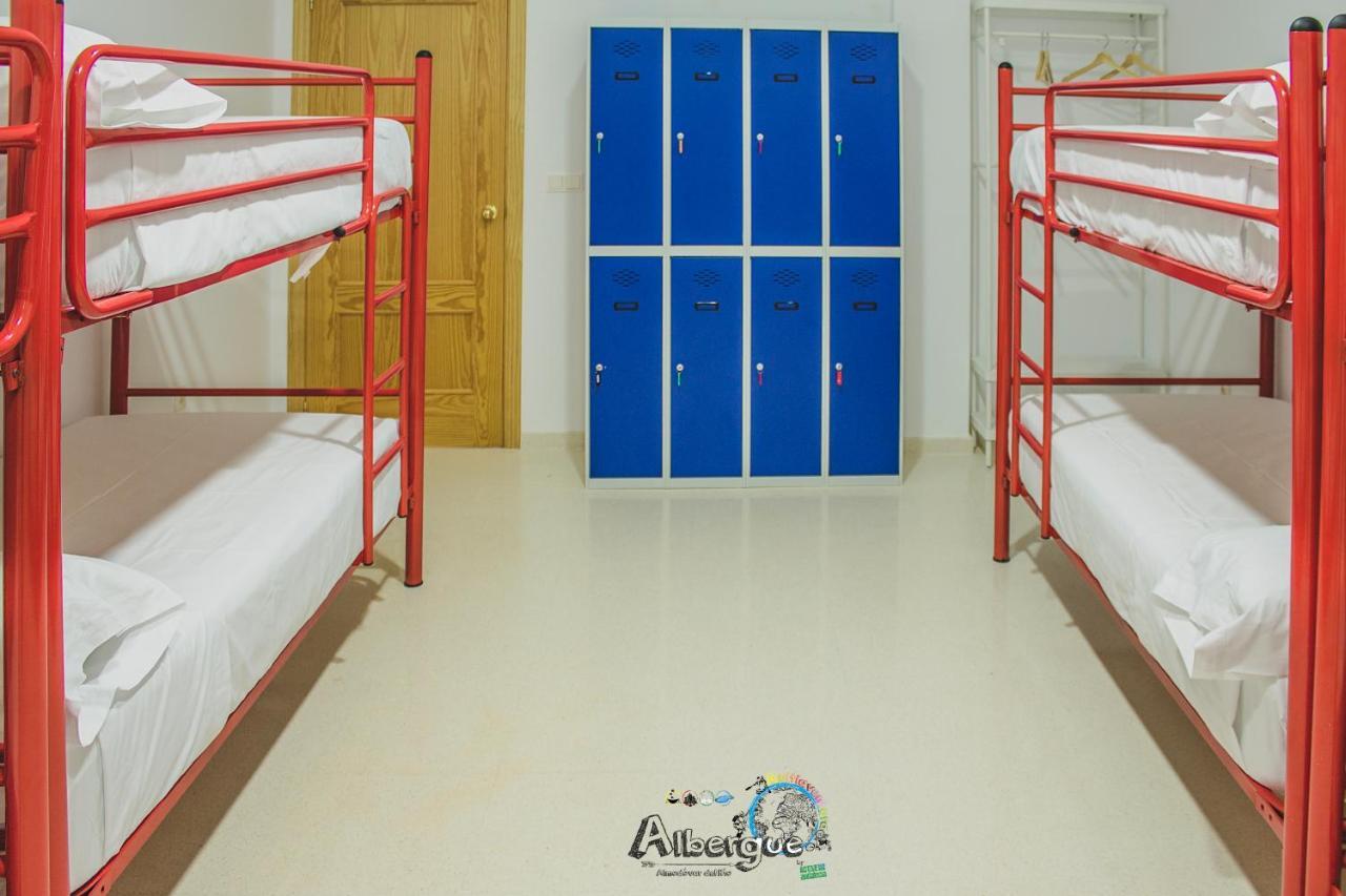 Albergue Multiaventura Active Andalucia Almodóvar del Río Buitenkant foto