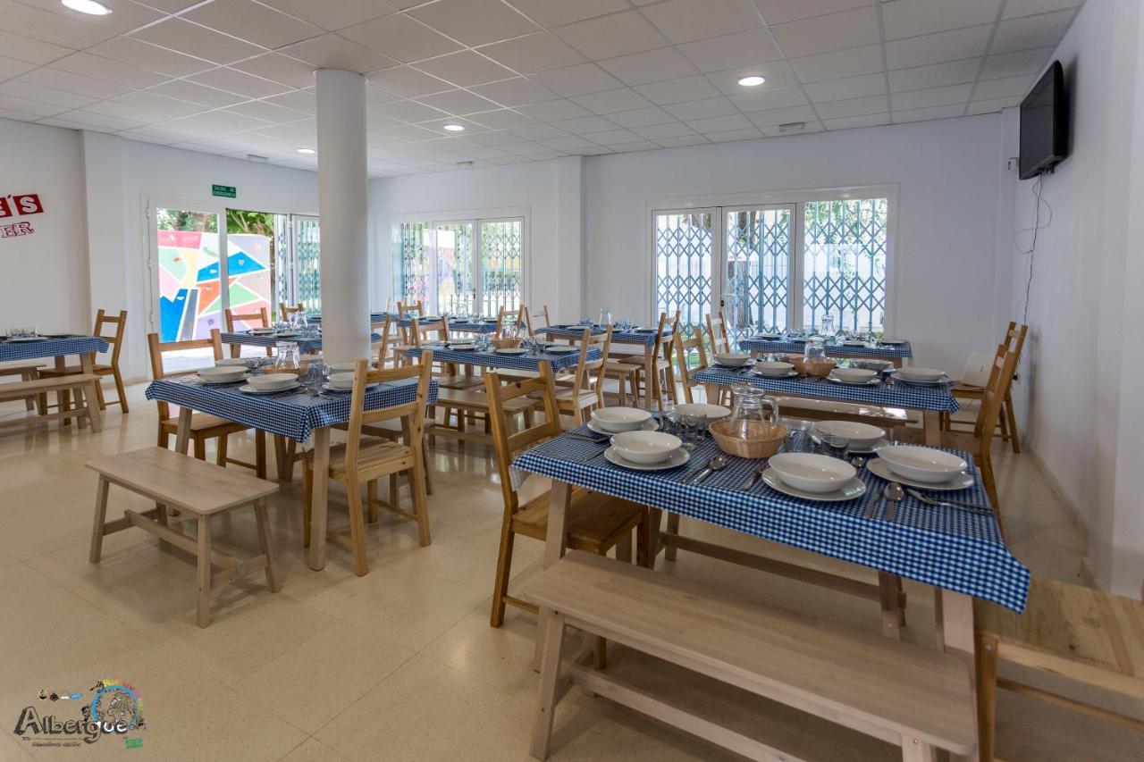 Albergue Multiaventura Active Andalucia Almodóvar del Río Buitenkant foto