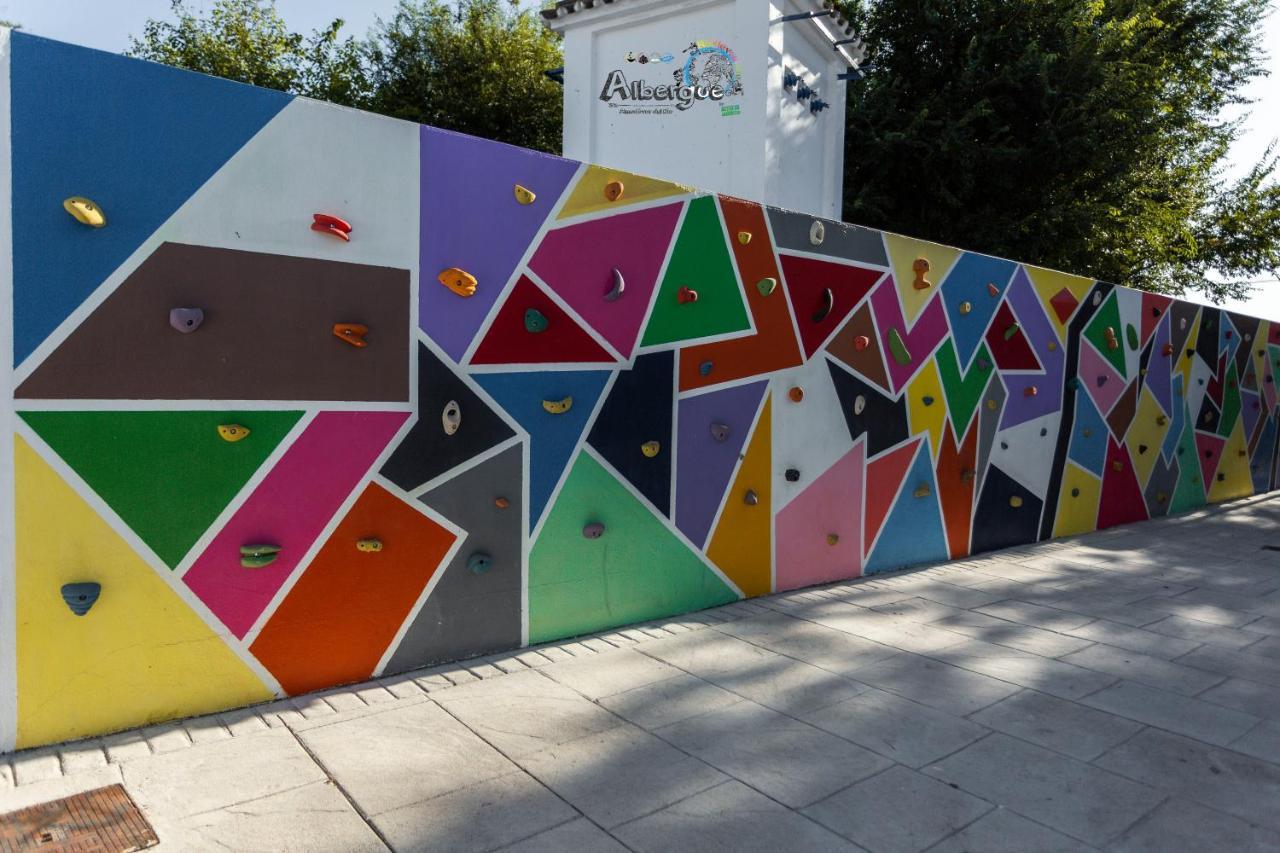 Albergue Multiaventura Active Andalucia Almodóvar del Río Buitenkant foto