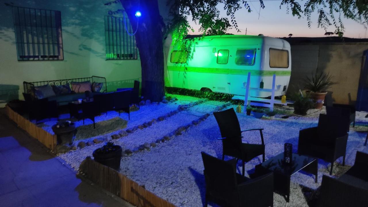 Albergue Multiaventura Active Andalucia Almodóvar del Río Buitenkant foto