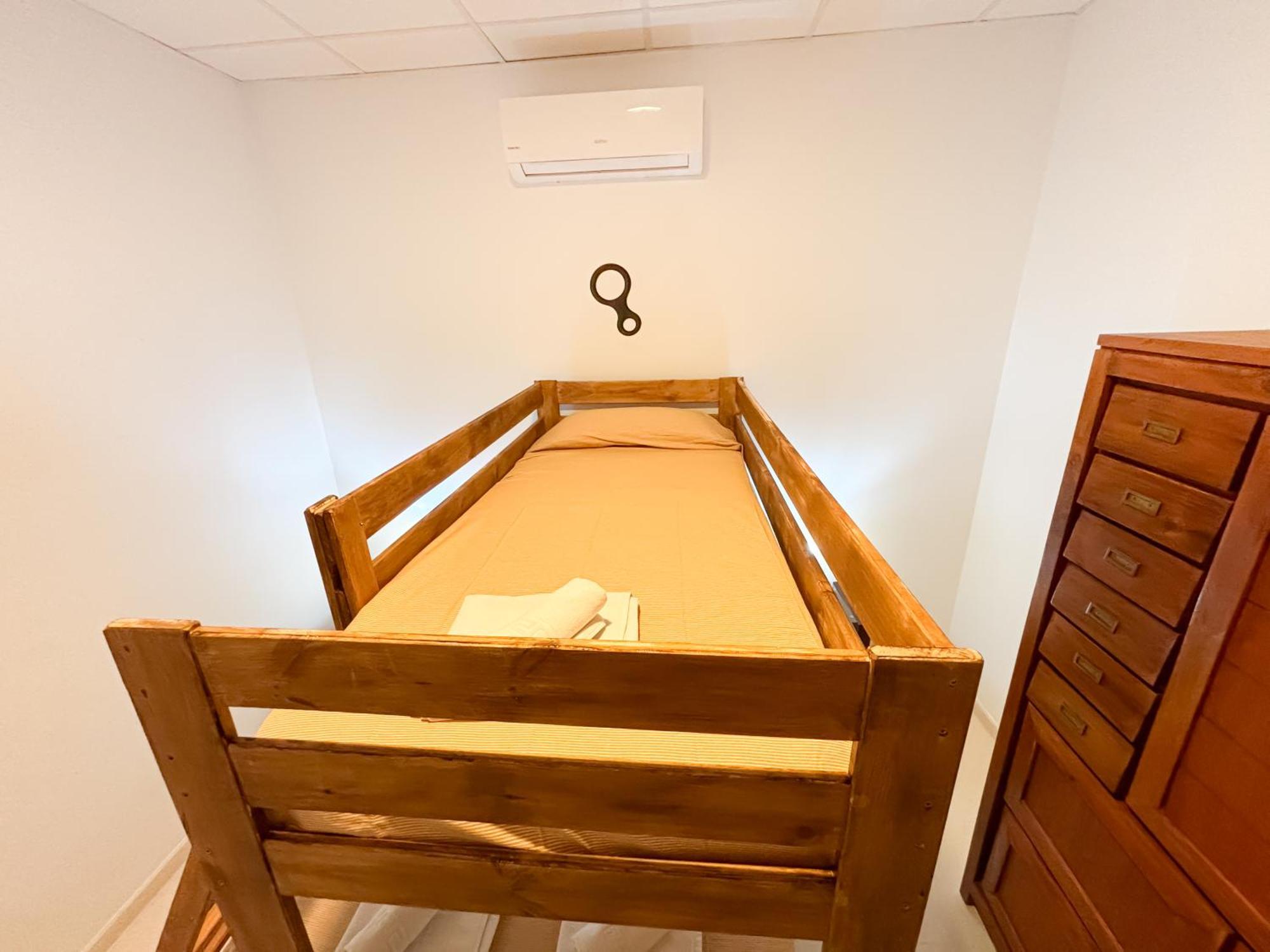 Albergue Multiaventura Active Andalucia Almodóvar del Río Buitenkant foto